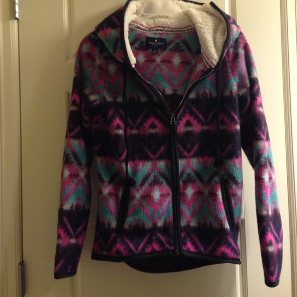 American eagle zip up sweater