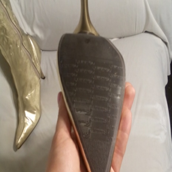 Boots - Picture 2 of 4