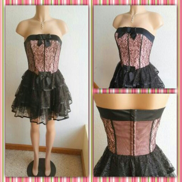 BETSY JOHNSON PINK/BLCK LACE DRESS - Picture 3 of 4