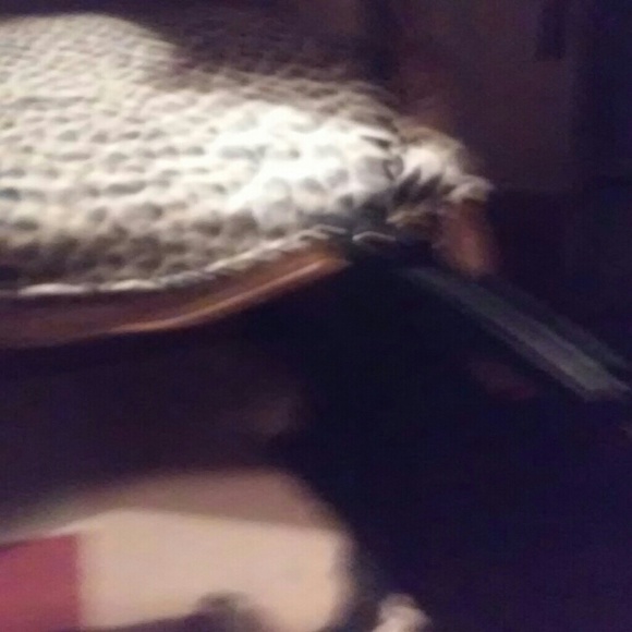 Purse - Picture 3 of 3