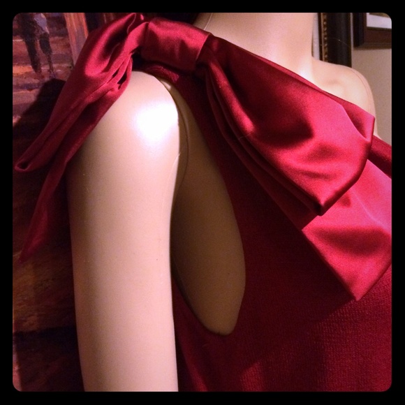 SOLD Stunning Saint John Dress size 8