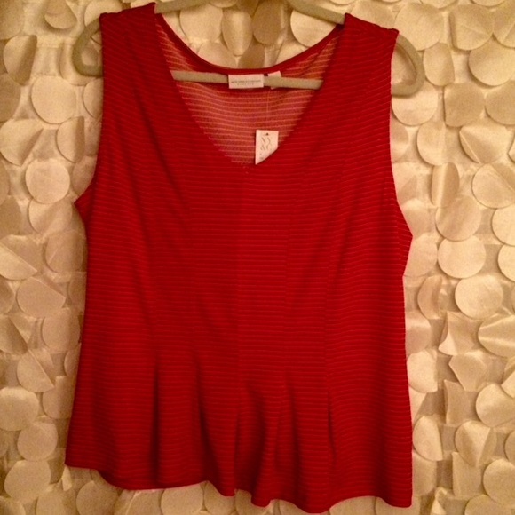 ❌❌NY&Co Red Striped Tank❌❌
