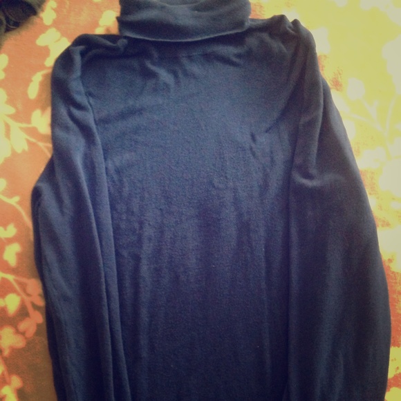 Ann Taylor xl turtleneck