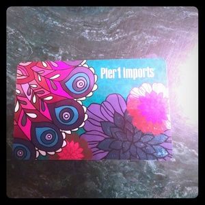 Pier 1 imports 20$ gift card
