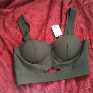 Forever 21 black cropped top