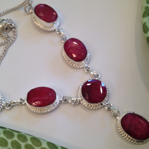 Silver Natural Red Ruby statement  necklace - Picture 3 of 3
