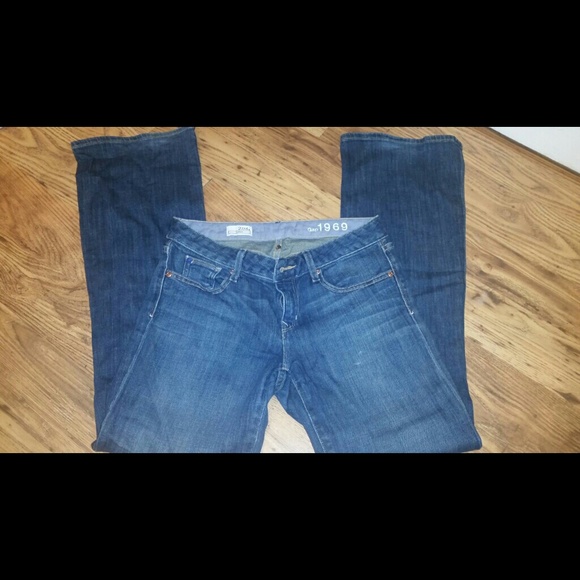 Gap womens jeans size 27 /4a great shape