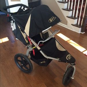 A BOB stroller, very good condition