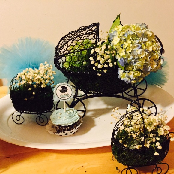Baby shower decorations