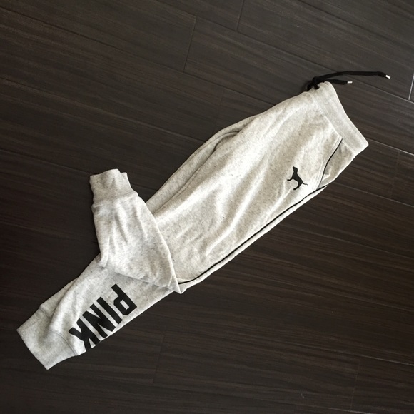 🚫🚫🚫SOLD🚫🚫🚫VS love pink heather grey pants