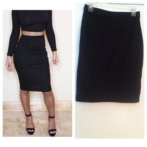 Black midi skirt