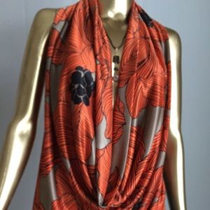 Bundle. Orange floral backless and green top.