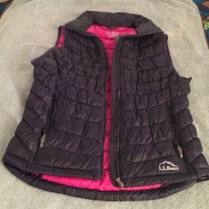 L.l.Bean vest NWT