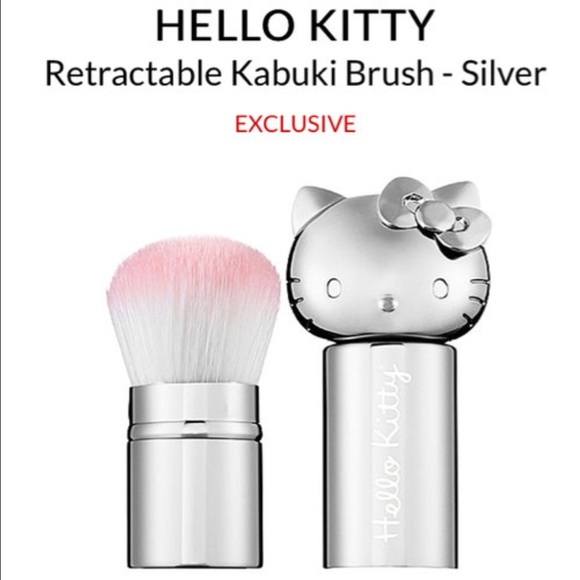 Sephora Hello kitty kabuki brush new
