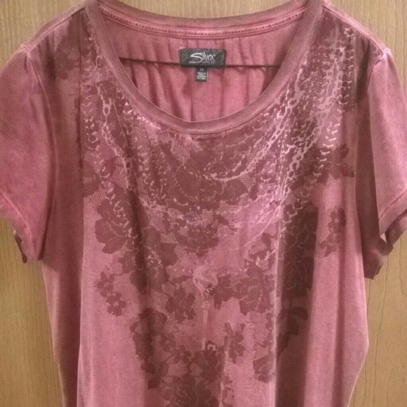 🔼REDUCED🔼 Long faded red shirt from Silver