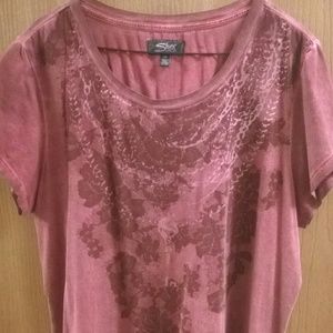 🔼REDUCED🔼 Long faded red shirt from Silver