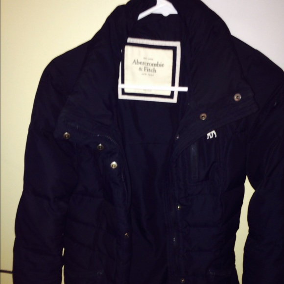 Coat. - Picture 2 of 2