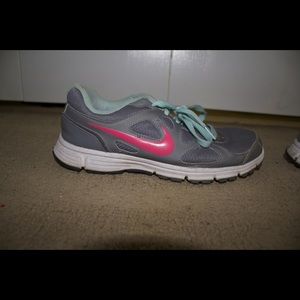 Nike revolution shoes