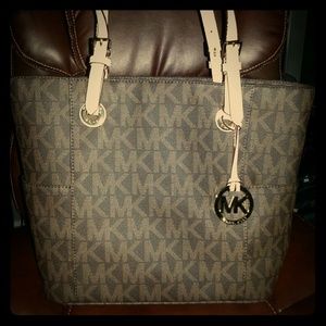Michael Kors Signature Purse Brown Logo/Gold