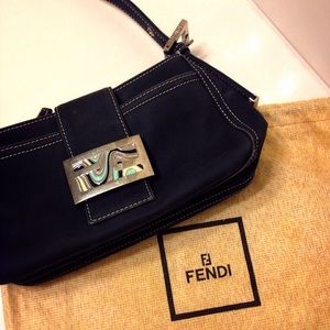 FENDI Small Bag Navy✨