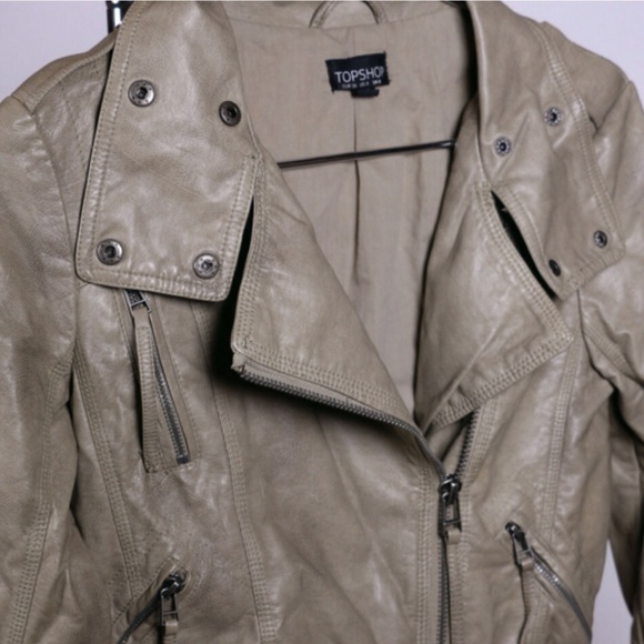 🎁Sold🎁 Topshop Beige Faux Leather Moto Jacket - Picture 2 of 4
