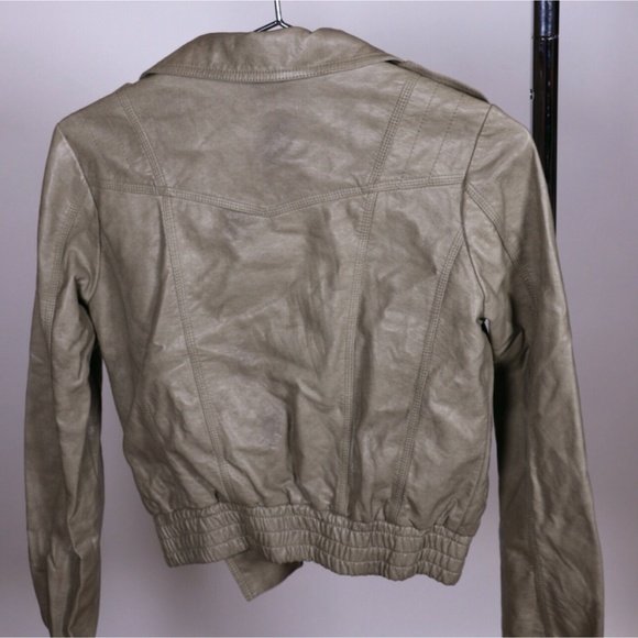 🎁Sold🎁 Topshop Beige Faux Leather Moto Jacket - Picture 4 of 4