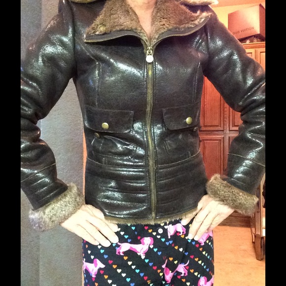 Jacket - Picture 1 of 3
