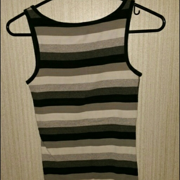 Black white and grey tanktop, size L - Picture 2 of 3