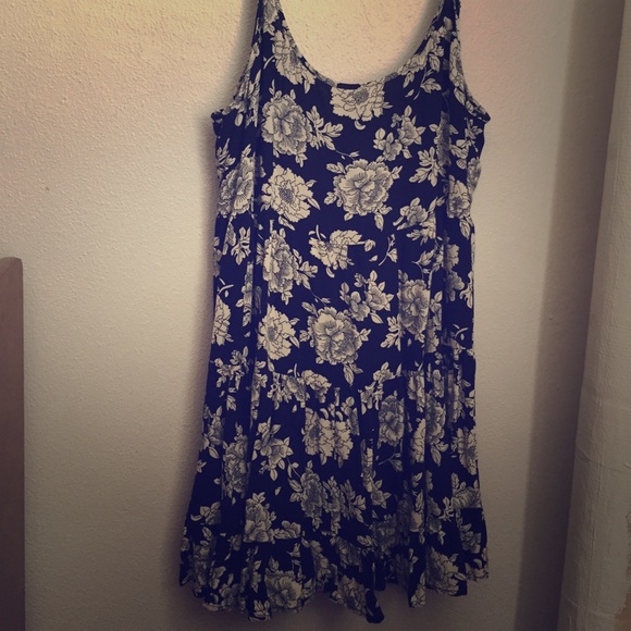 Brandy Melville jada dress