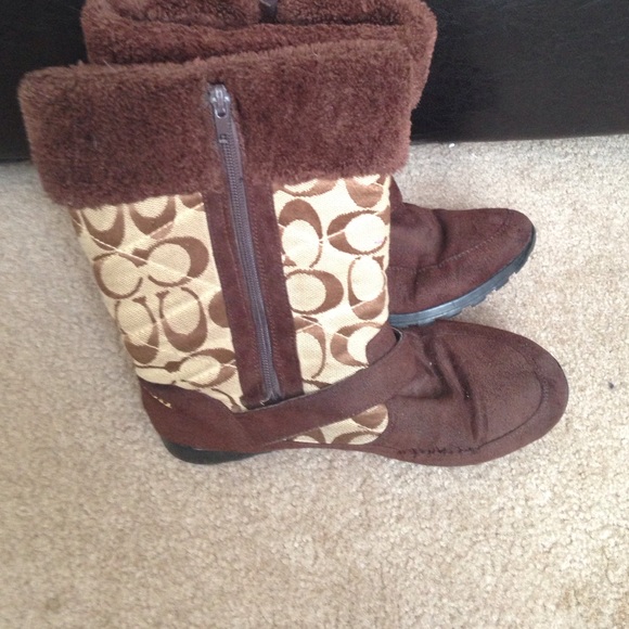 COACH BOOTS - Picture 1 of 3