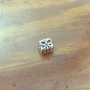 Pandora Gift Charm