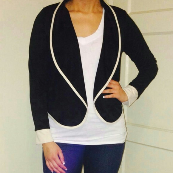 Black & cream blazer