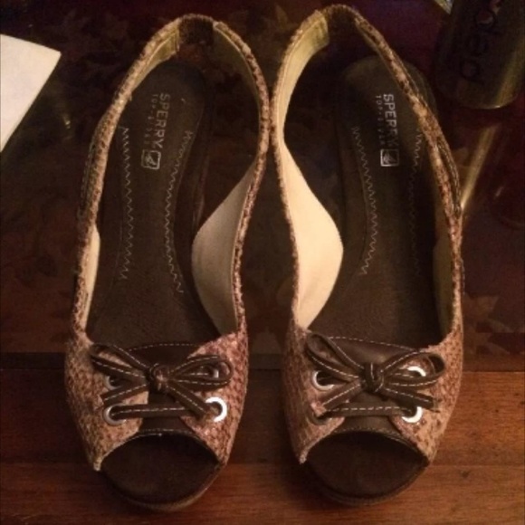 Sperry Top-Sider Wedges!!