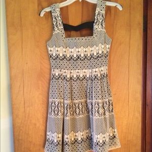 Lace Dress with Cutout back