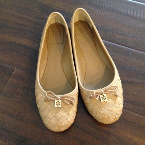 Tory burch Prescot woven flats in beige - Picture 2 of 4
