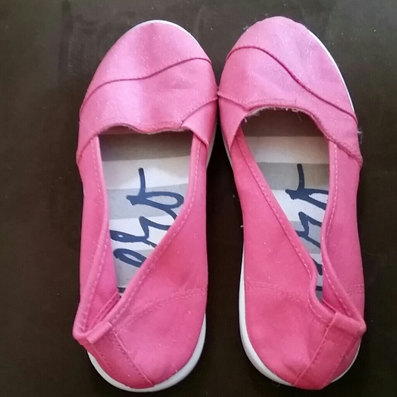 aeropostale pink slip on shoes