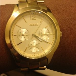 🆕 listing - Gold relic watch (made by fossil)