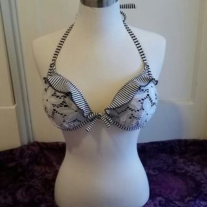 Vs bombshell lace and ruffle bikini