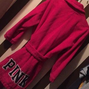 💕 SUPER SOFT VICTORIA SECRET PINK ROBE 💕