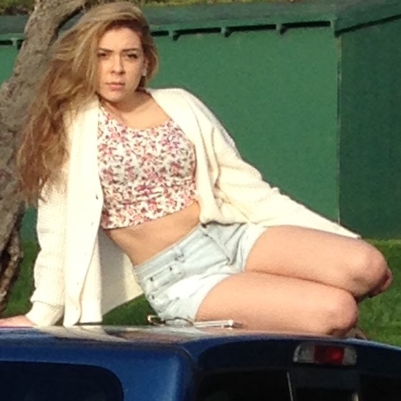 floral pink crop top