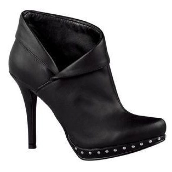 Nadara by Journeys size 7.5 booties
