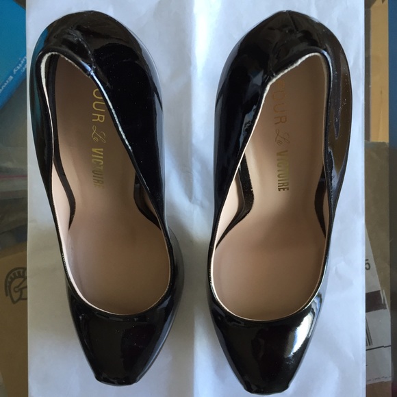 Pour La Victoire Irisa black pumps - Picture 2 of 4