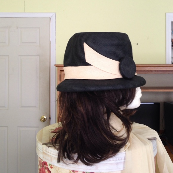 Hat - Picture 2 of 4