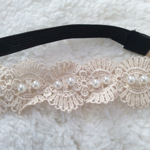 Pearl Elastic Headbands - Picture 2 of 3