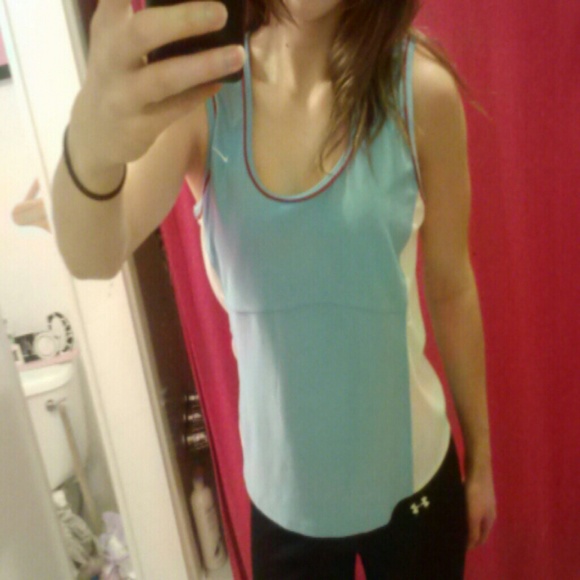 Nike workout top