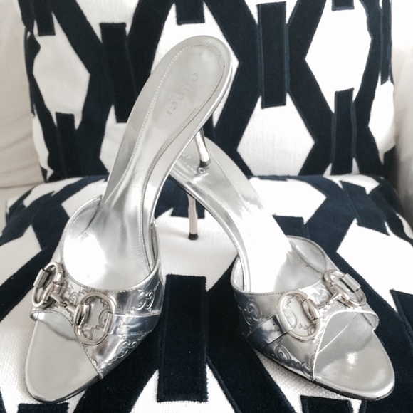 Authentic Gucci Guccisima silver heels