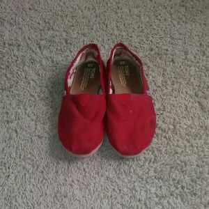 TOMS