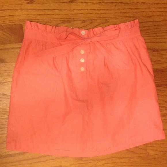 JCrew BNWT! Mid-waist skirt-size XS (trade avail.)