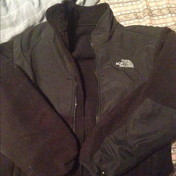 RE LISTED never got sold. black north face.