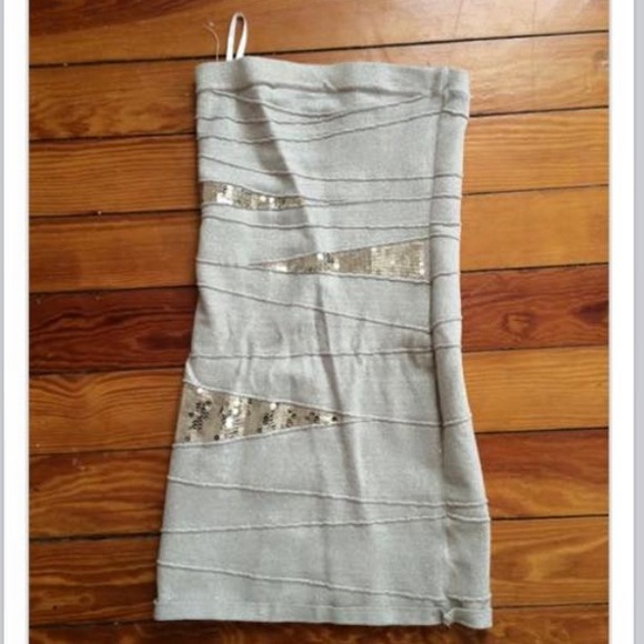 Size xs gold dress - Picture 1 of 1